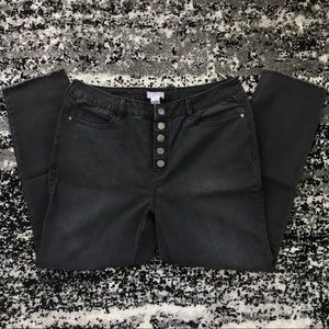 Black Crop Jeans